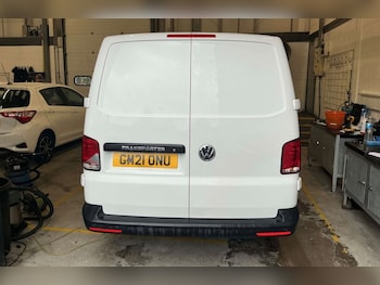 Used Volkswagen Transporter 2021 for sale - 78969055: Photo