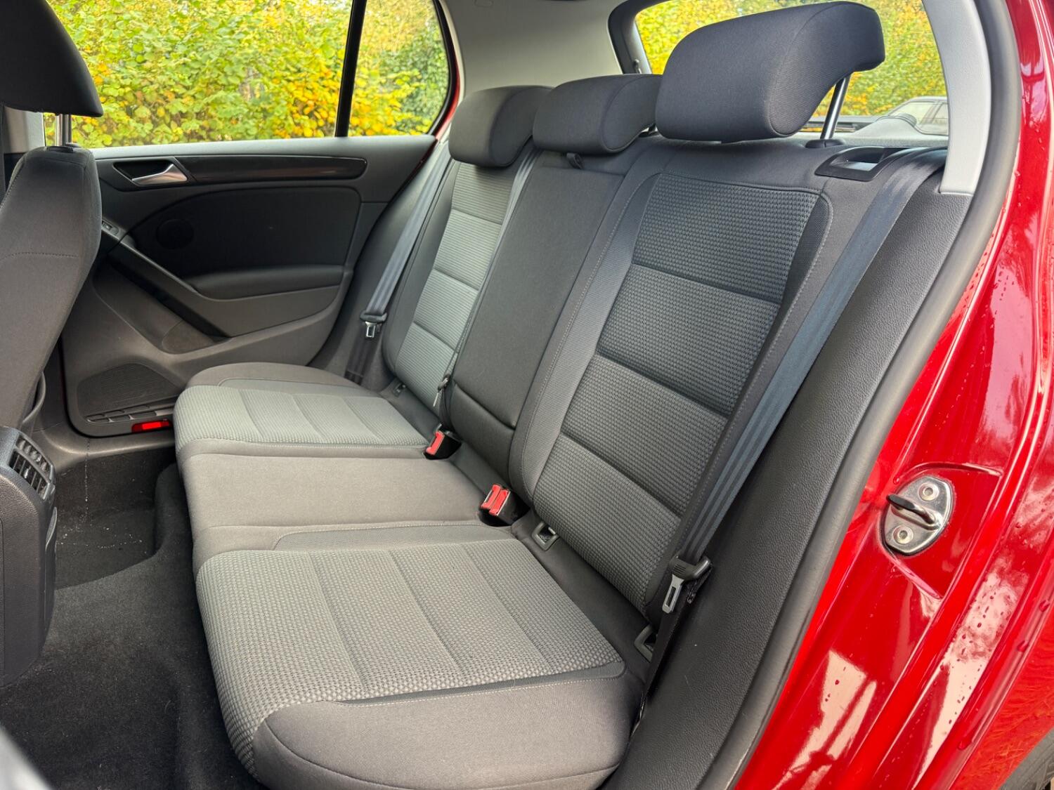 Used Volkswagen Golf 2011 for sale - 76439900: Photo 17