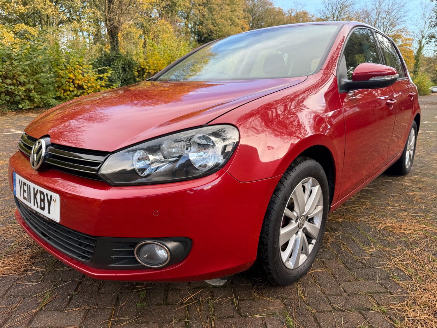 Used Volkswagen Golf 2011 for sale - 76439900: Photo 5