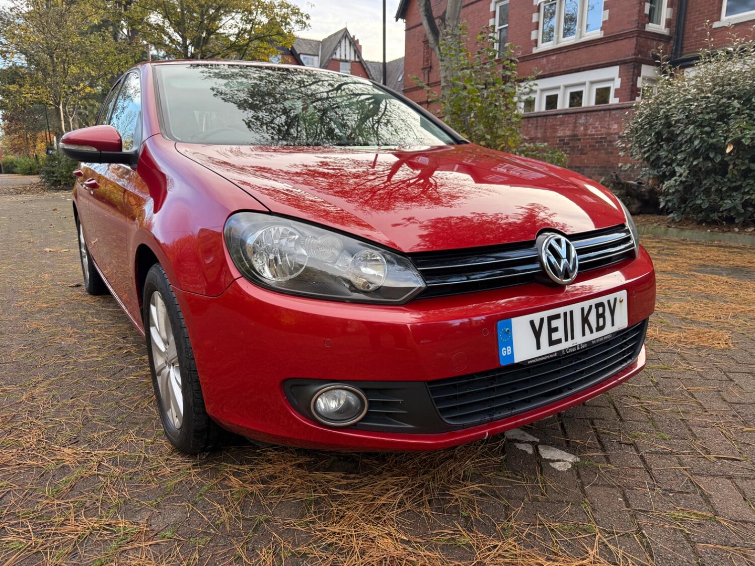Used Volkswagen Golf 2011 for sale - 76439900: Photo 6