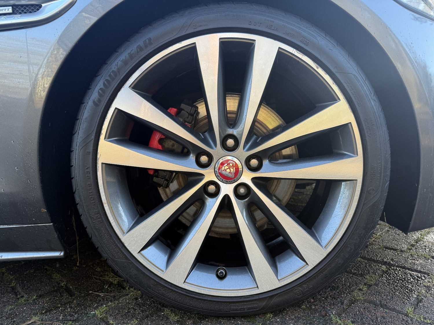 Used Jaguar XE 2015 for sale - 77189363: Photo 11