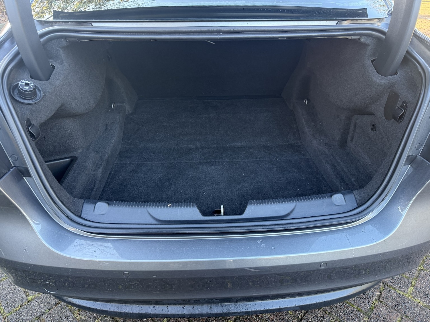 Used Jaguar XE 2015 for sale - 77189363: Photo 23