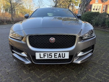 Used Jaguar XE 2015 for sale - 77189363: Photo
