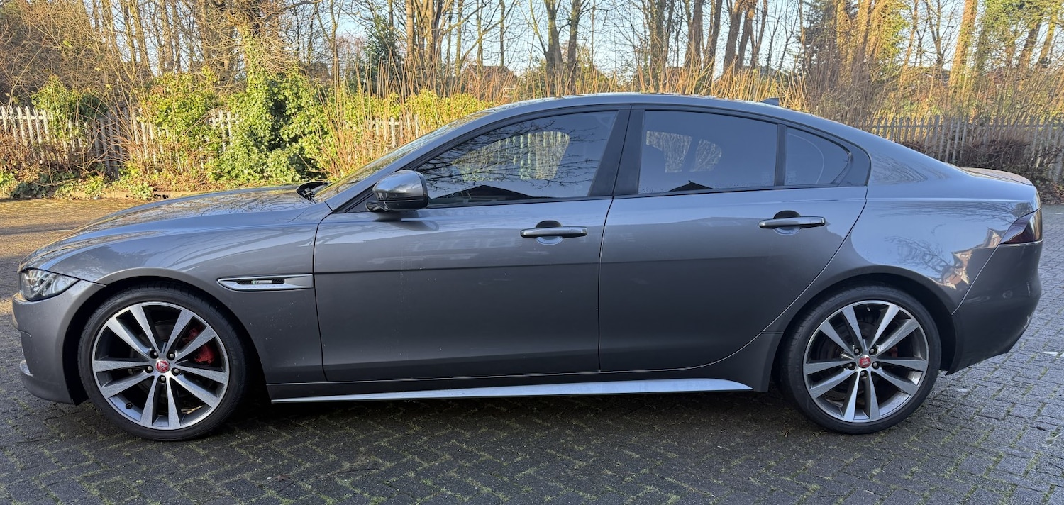 Used Jaguar XE 2015 for sale - 77189363: Photo 6