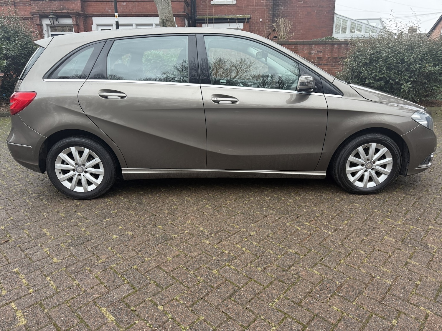 Used Mercedes-Benz B Class 2013 for sale - 77277430: Photo 11