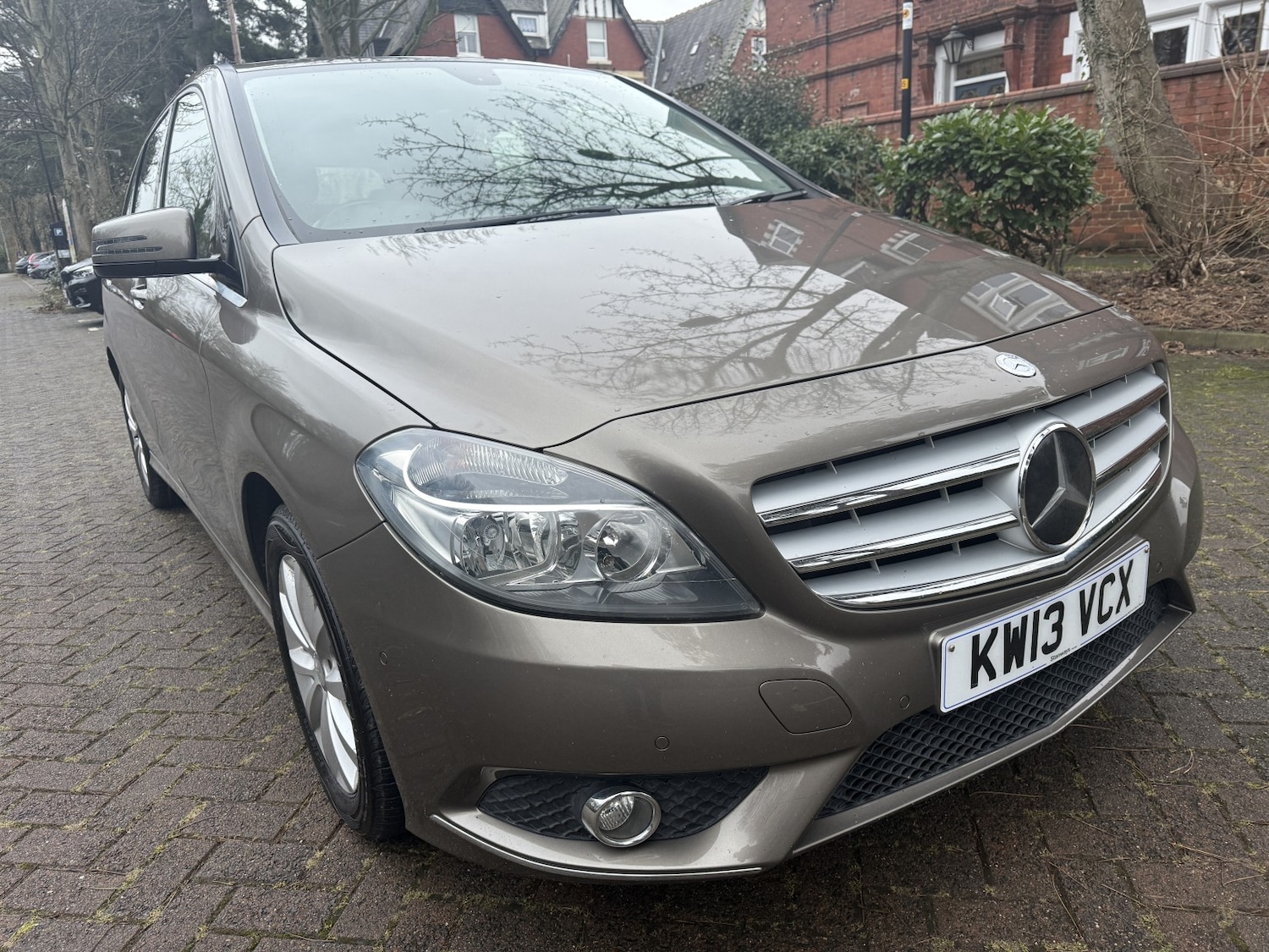 Used Mercedes-Benz B Class 2013 for sale - 77277430: Photo 2