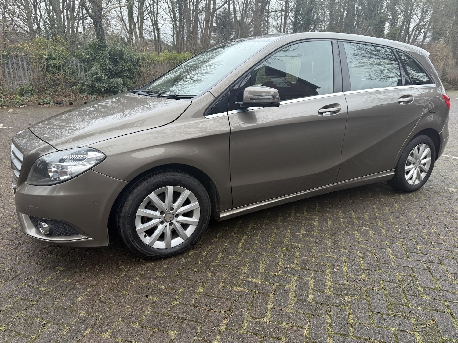 Used Mercedes-Benz B Class 2013 for sale - 77277430: Photo 5