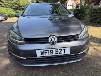 Used Volkswagen Golf 2019 for sale - 79329972: Photo