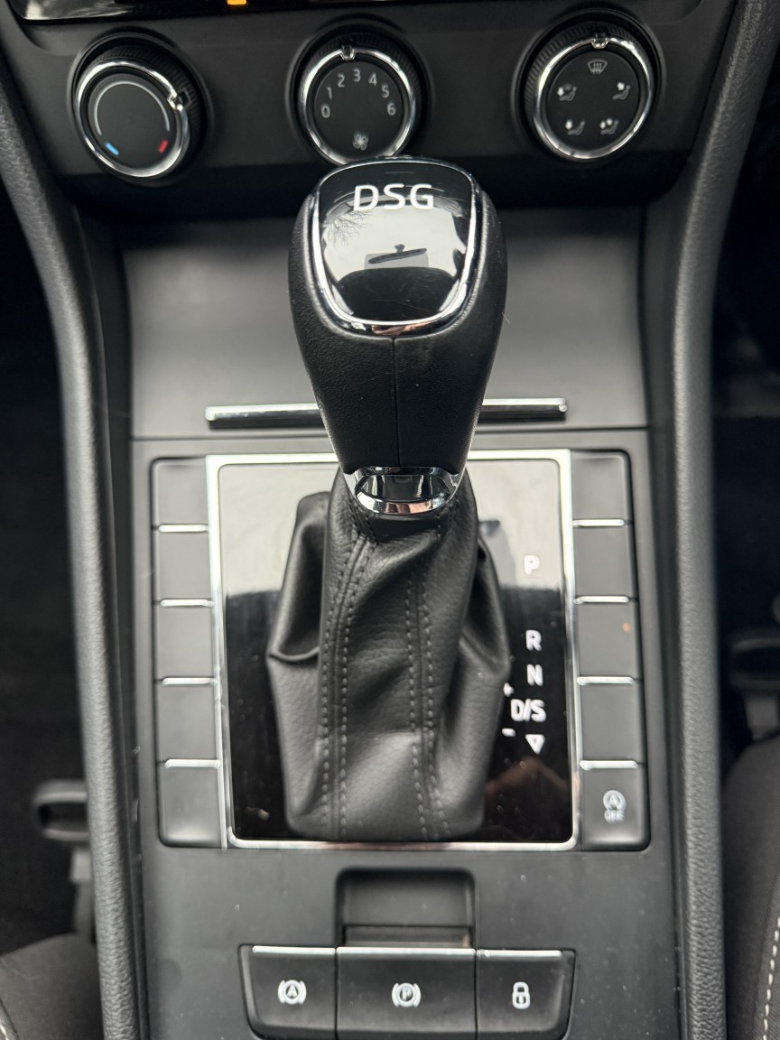 Used Skoda Superb 2017 for sale - 76896927: Photo 23