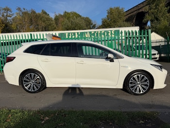 Used Toyota Corolla 2021 for sale - 76233847: Photo 2