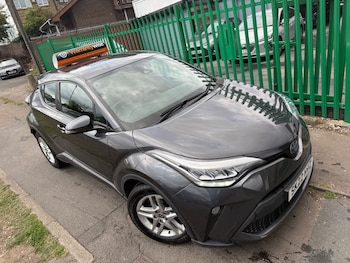 Used Toyota C-HR 2022 for sale - 75528456: Photo