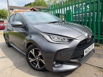 Used Toyota Yaris 2024 for sale - 78506605: Photo