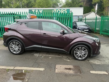 Used Toyota C-HR 2023 for sale - 78627650: Photo