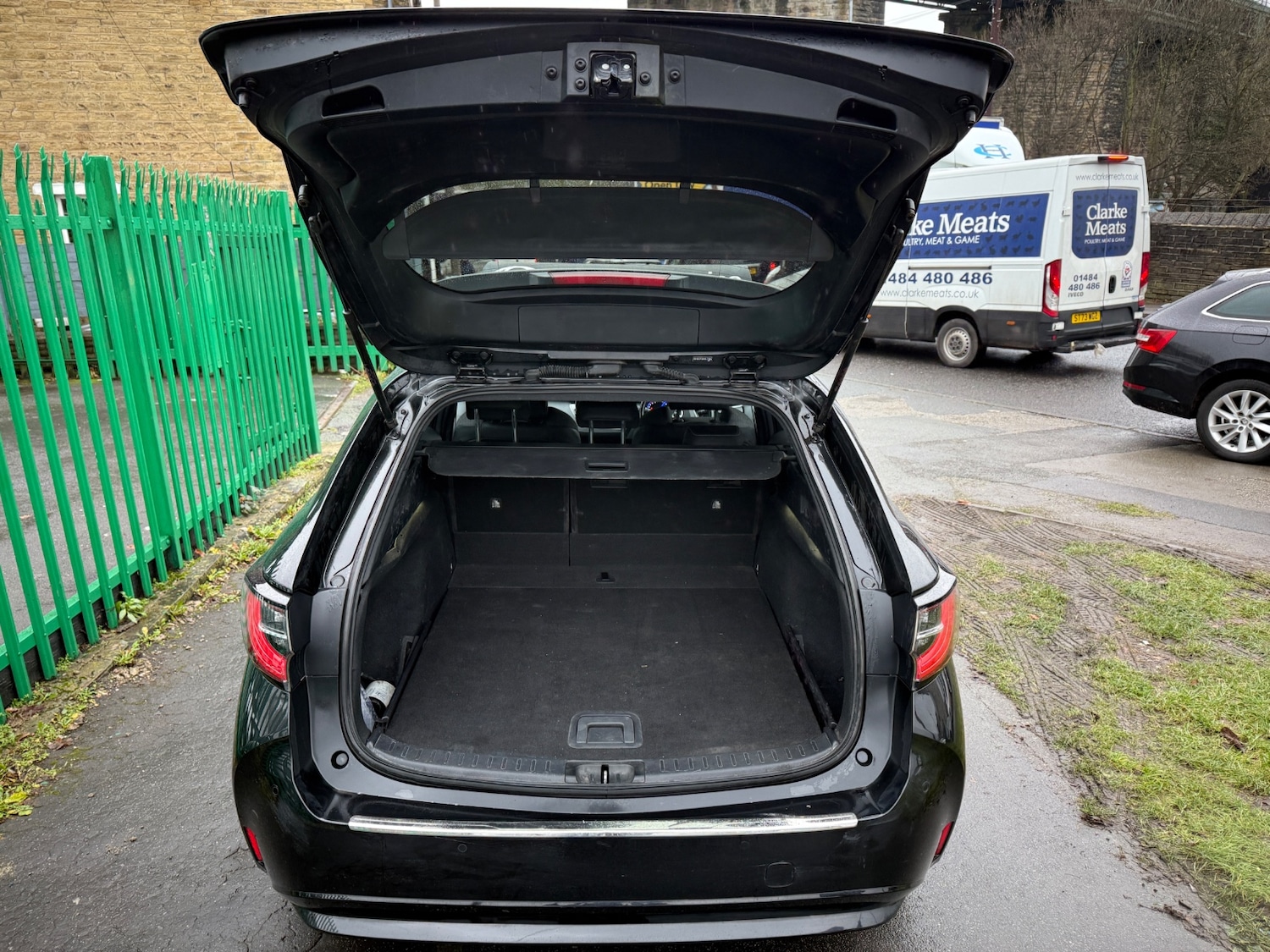 Used Toyota Corolla 2021 for sale - 76720162: Photo 13