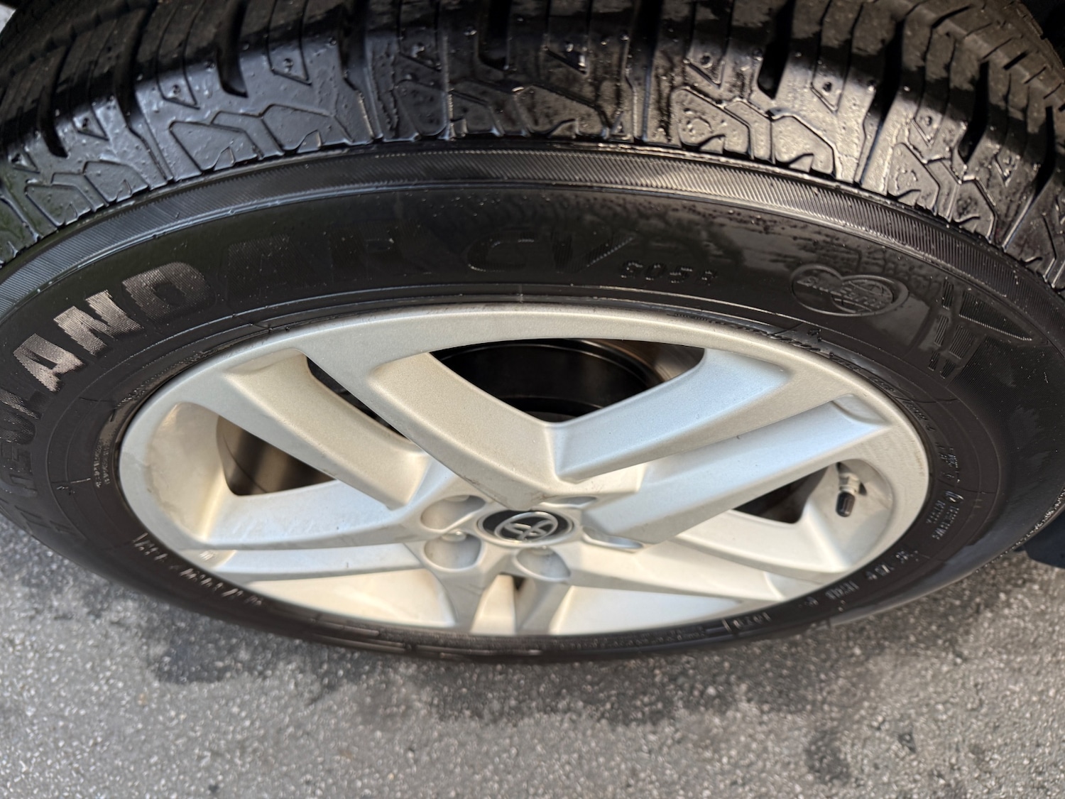 Used Toyota C-HR 2021 for sale - 76393471: Photo 24