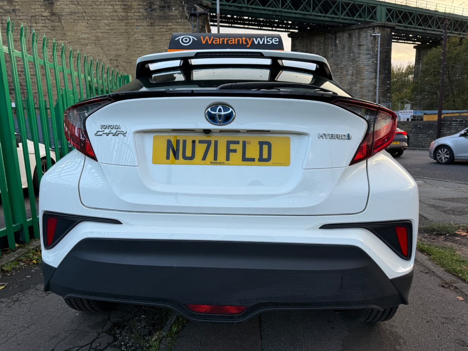 Used Toyota C-HR 2021 for sale - 76393471: Photo 3