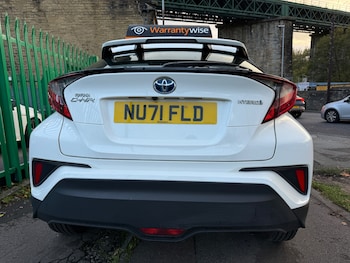 Used Toyota C-HR 2021 for sale - 76393471: Photo