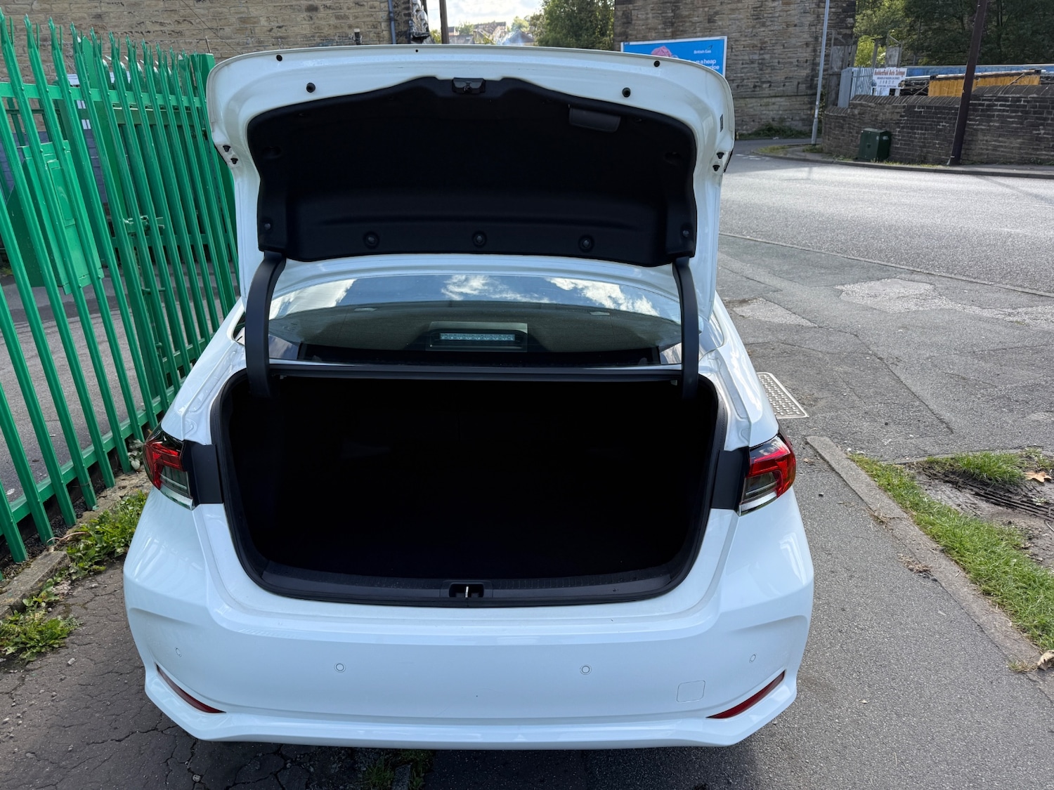 Used Toyota Corolla 2020 for sale - 76101205: Photo 11