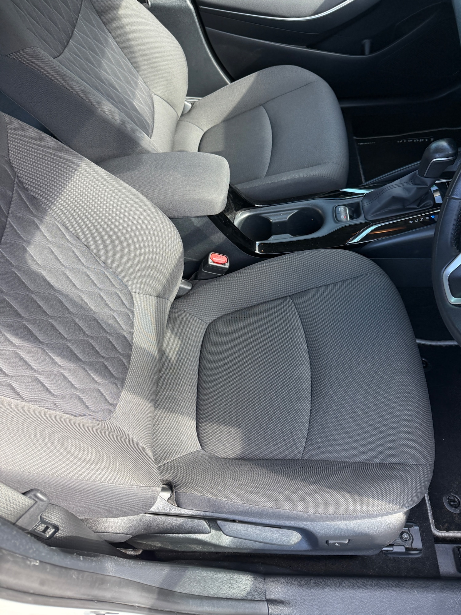 Used Toyota Corolla 2020 for sale - 76101205: Photo 17