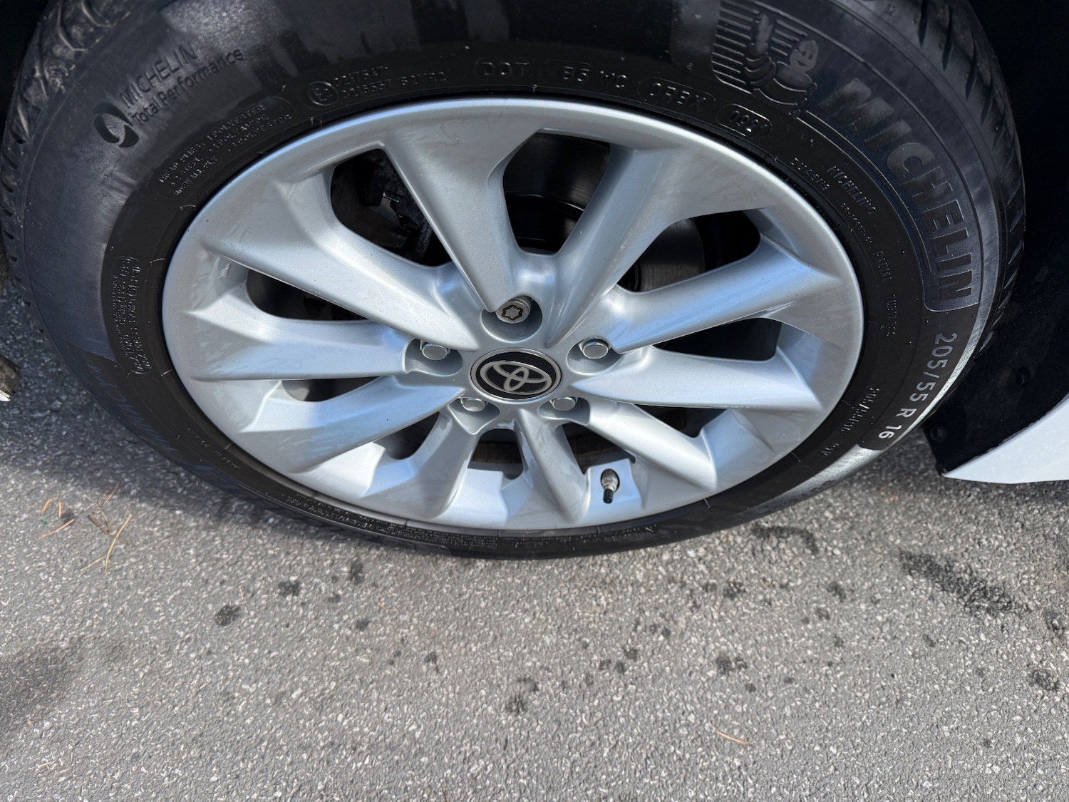 Used Toyota Corolla 2020 for sale - 76101205: Photo 24