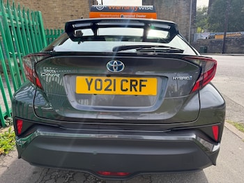 Used Toyota C-HR 2021 for sale - 76171021: Photo 3