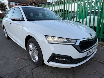 Used Skoda Octavia 2020 for sale - 76382847: Photo