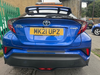 Used Toyota C-HR 2021 for sale - 79433757: Photo