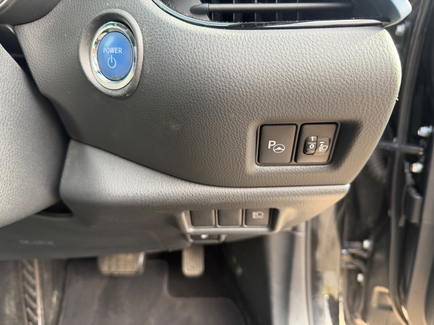 Used Toyota C-HR 2022 for sale - 77872067: Photo 22