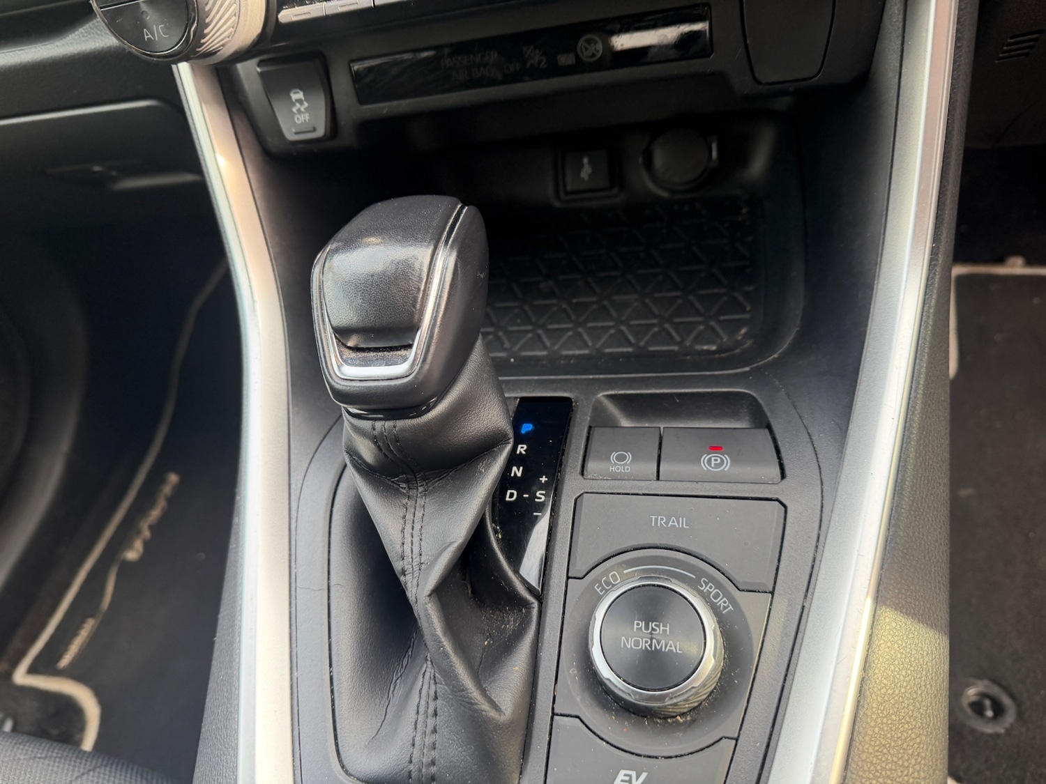 Used Toyota RAV4 2022 for sale - 78031815: Photo 23