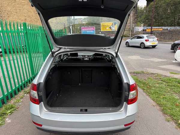 Used Skoda Octavia 2019 for sale - 76276988: Photo 12
