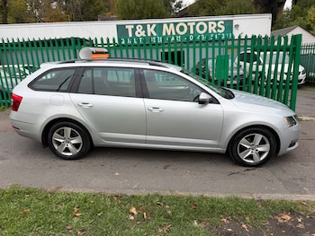 Used Skoda Octavia 2019 for sale - 76276988: Photo 2
