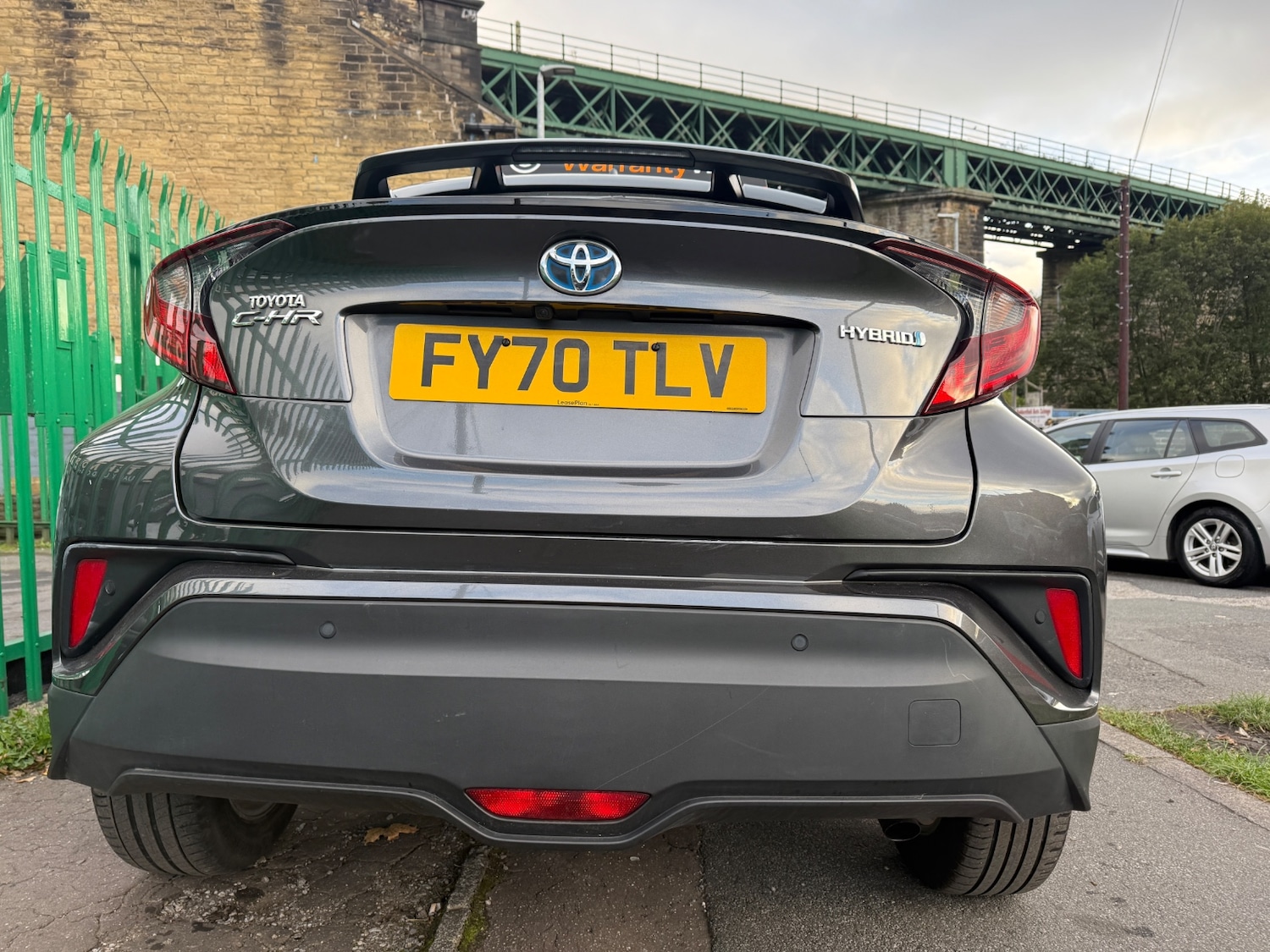 Used Toyota C-HR 2020 for sale - 76171060: Photo 11