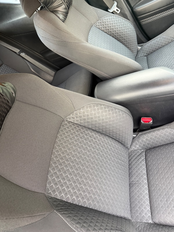 Used Toyota C-HR 2020 for sale - 76171060: Photo 17
