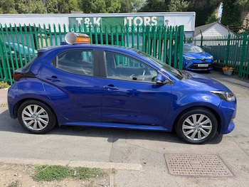 Used Toyota Yaris 2023 for sale - 79368943: Photo