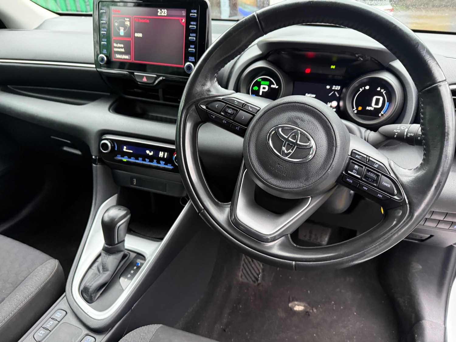 Used Toyota Yaris 2022 for sale - 76590000: Photo 12