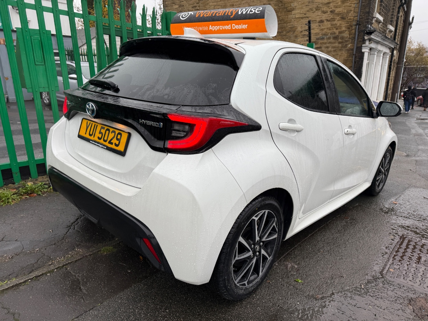 Used Toyota Yaris 2022 for sale - 76590000: Photo 5