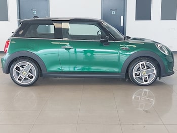 Used MINI Hatch 2023 for sale - 78865880: Photo
