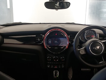 Used MINI Hatch 2022 for sale - 76629444: Photo