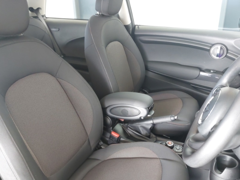 Used MINI Hatch 2019 for sale - 76556585: Photo 11