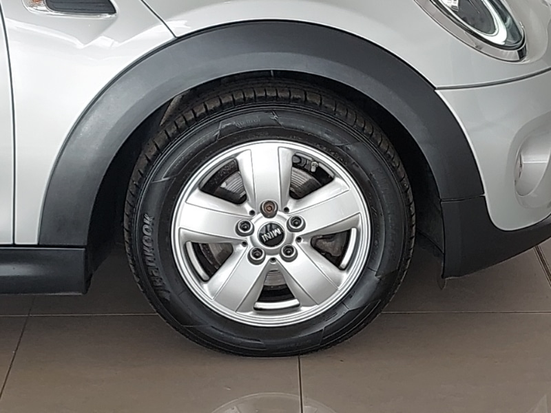 Used MINI Hatch 2019 for sale - 76556585: Photo 14