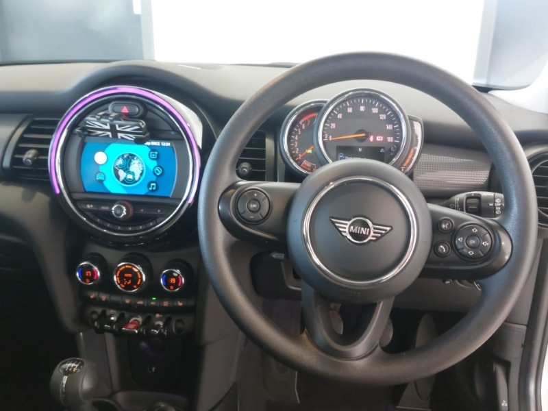 Used MINI Hatch 2019 for sale - 76556585: Photo 5