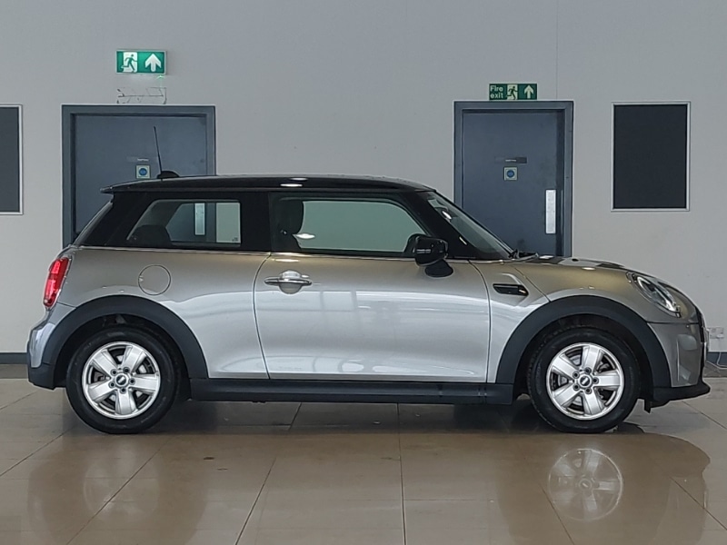 Used MINI Cooper 2023 for sale - 77419431: Photo 2