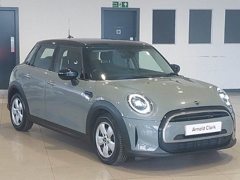 Used MINI Hatch 2022 for sale - 76397555: Photo 1