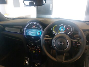 Used MINI Hatch 2022 for sale - 76465486: Photo