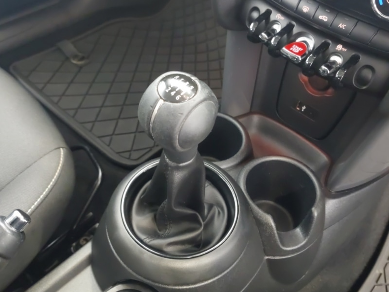 Used MINI Hatch 2019 for sale - 77019803: Photo 10