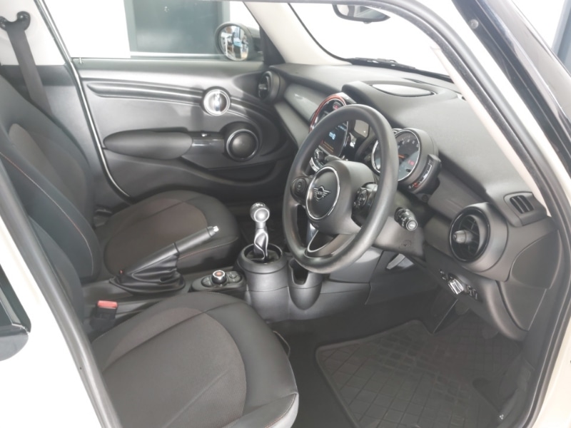 Used MINI Hatch 2019 for sale - 77019803: Photo 6