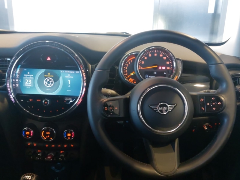 Used MINI Cooper 2021 for sale - 76354607: Photo 5