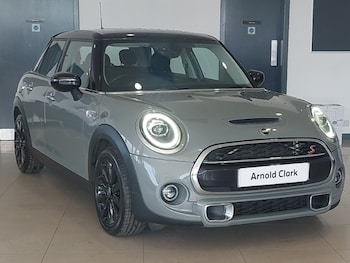 Used MINI Hatch 2019 for sale - 76543723: Photo