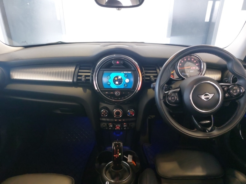 Used MINI Hatch 2019 for sale - 76543723: Photo 4