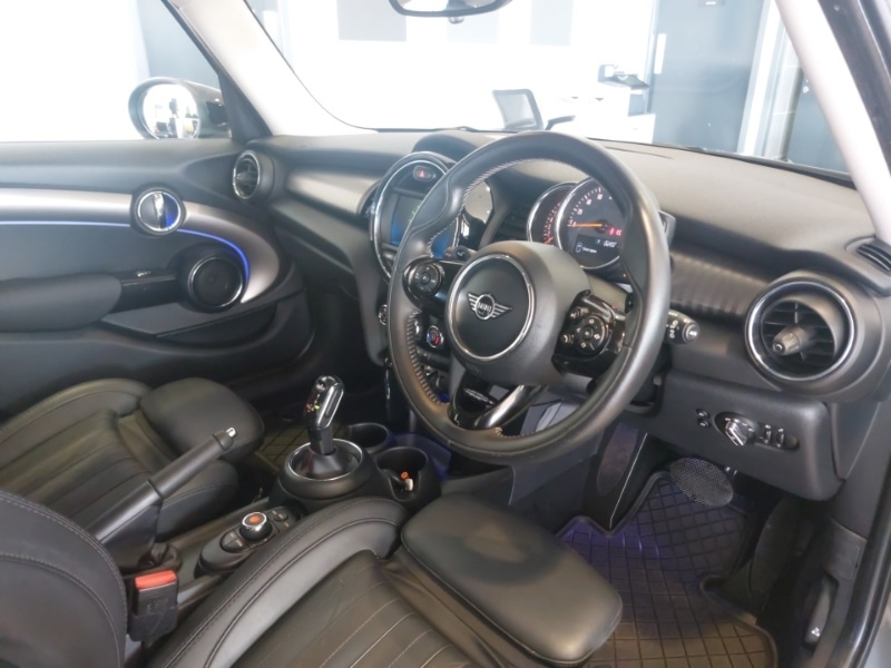 Used MINI Hatch 2019 for sale - 76543723: Photo 6